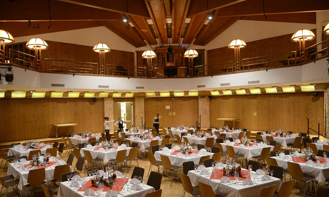 Salvena Saal